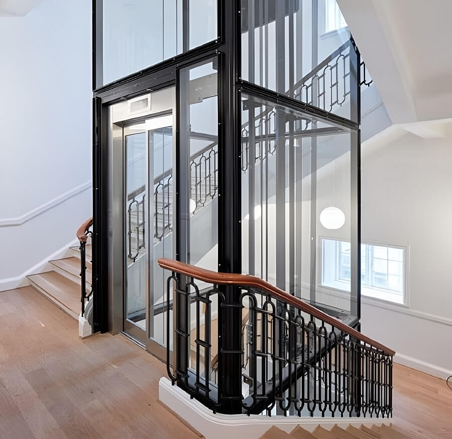 Mẫu thang máy Hyundai gia đình làm bằng kính cao cấp